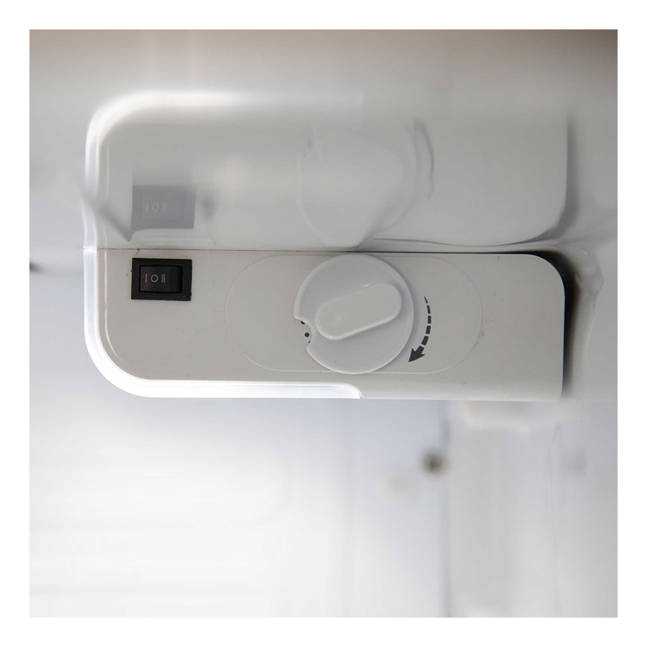 یخچال 3 فوت ایستکول مدل TM-403-56 مشکی ایستکول - تصویر 11
